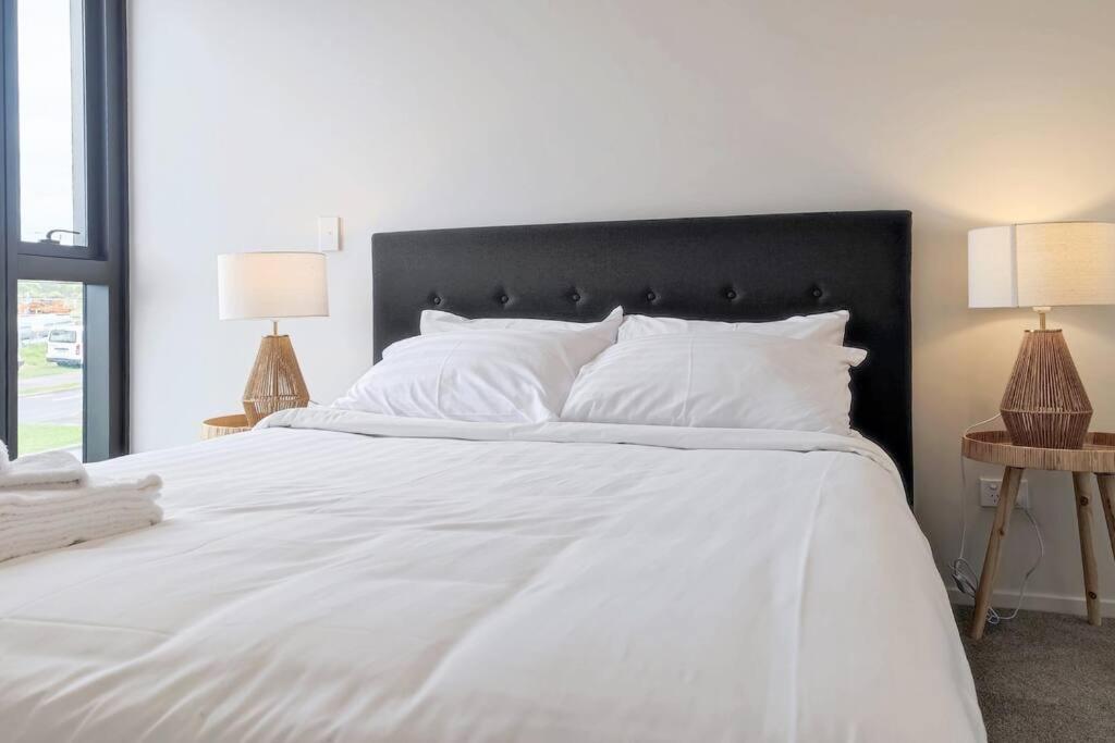 Brand New Stylish 2Br Apartment- Free Parking Окленд Экстерьер фото